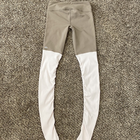 NEW Alo Yoga Two-Tone Leggings - Picture 7 of 9